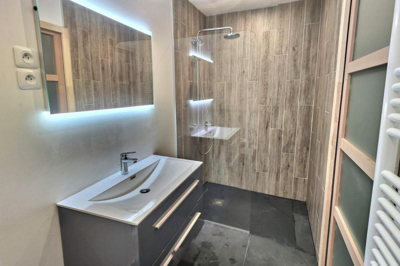 Superbe -T3 spacieux 78 m2 -Neuf -Parking Gerde Exterior foto